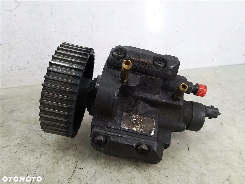 Pompa wtryskowa Fiat Stilo  1.9 JTD 80KM 2001-2007 R  BOSCH - 2