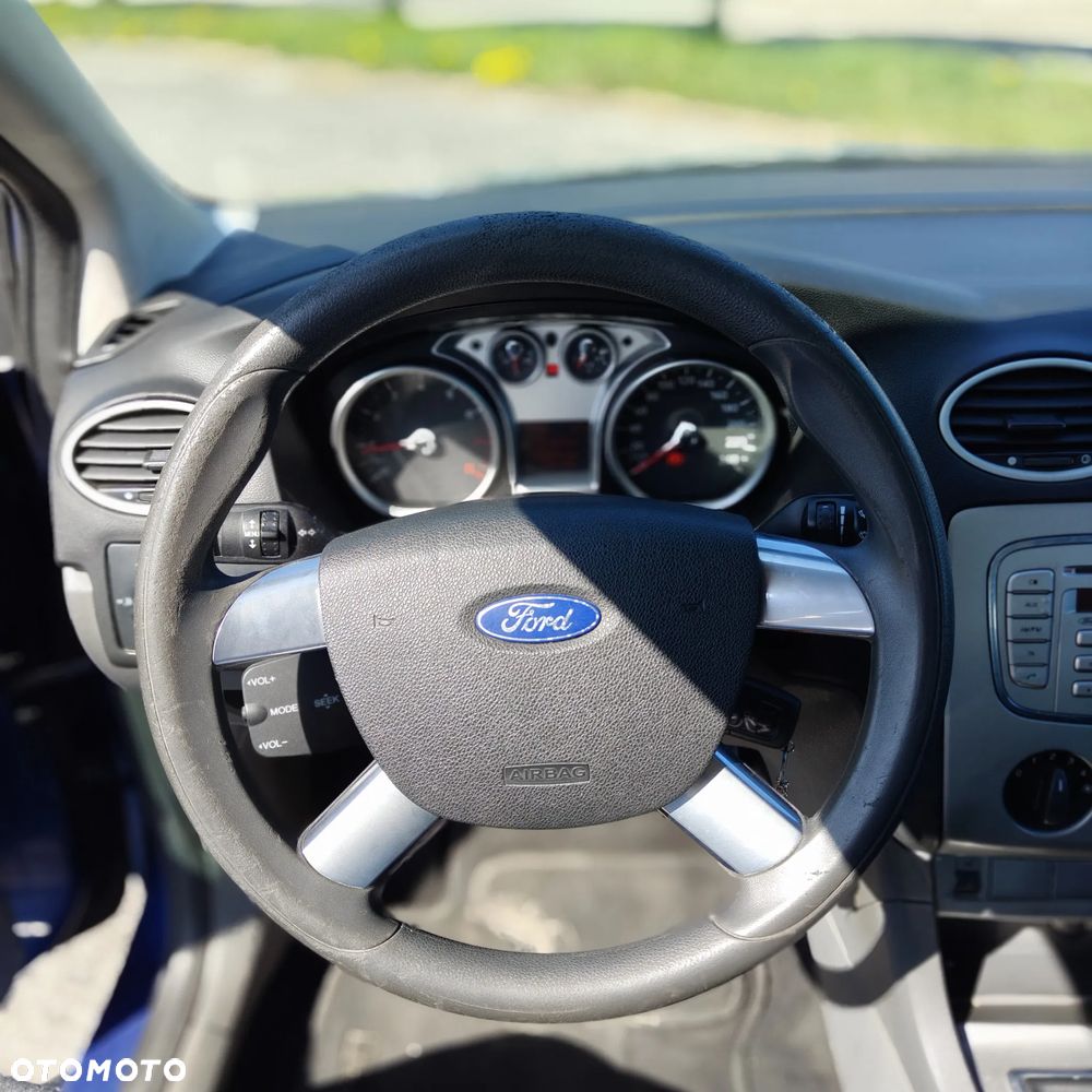Ford Focus - 15