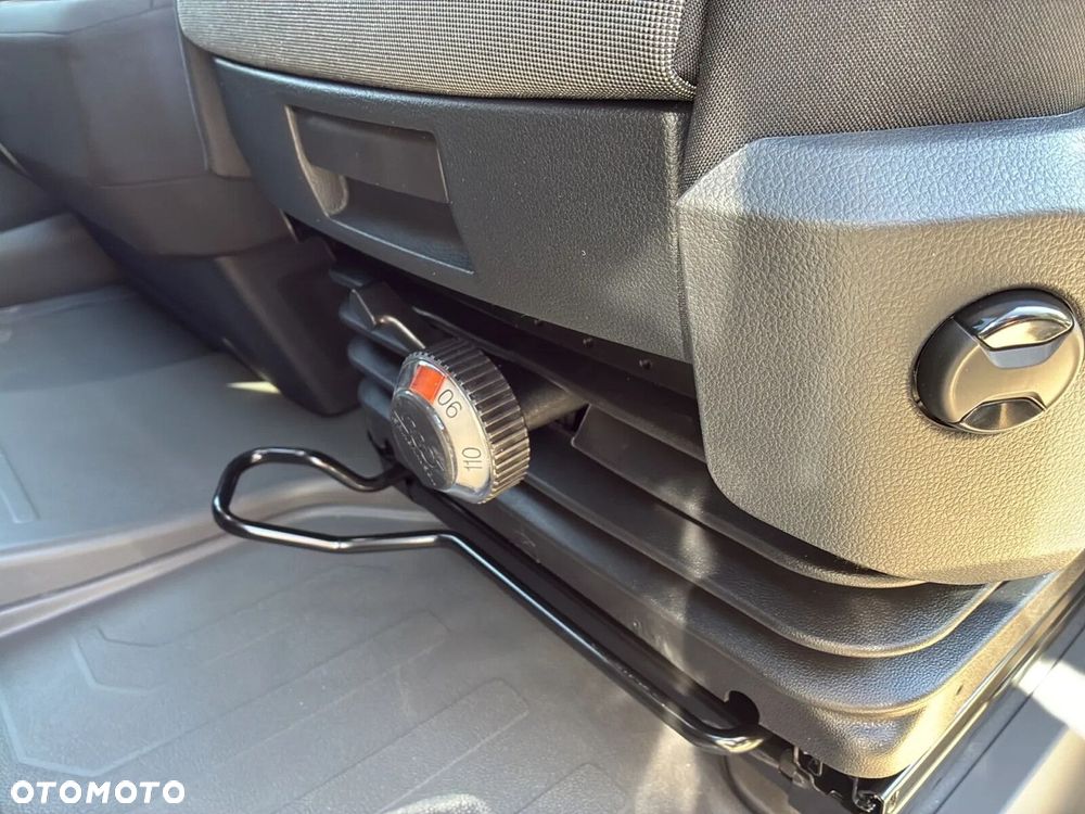 Volkswagen Crafter 35 Furgon AUTOMAT/L3H3, 2.0TDI 140 KM, Wysoki dach, r.o. 3640 - 35