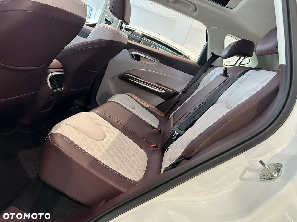 Bestune T90 - 18