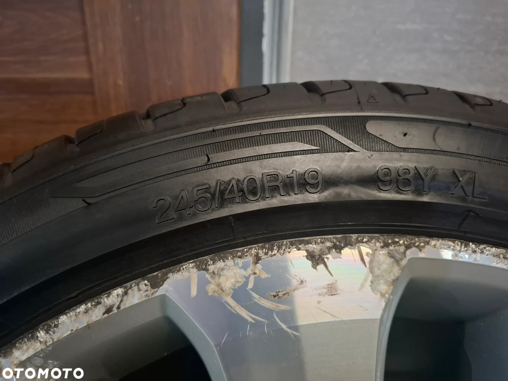 4x koła alufelgi z oponami 19 cali Opel Insignia A lift 245/45 R19 2024 rok bieżnik opon 2x7mm i 2x4,5mm 2019 rok - 9