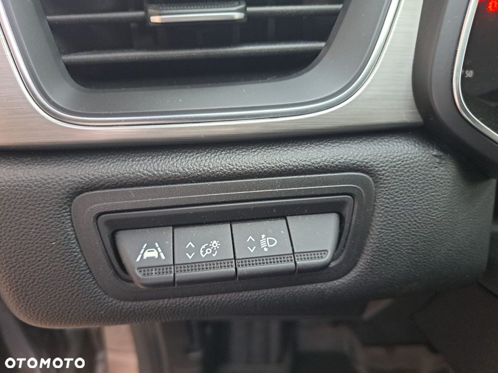 Renault Captur - 12