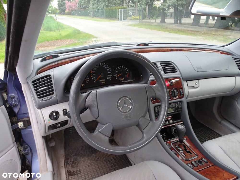 Mercedes-Benz CLK - 5