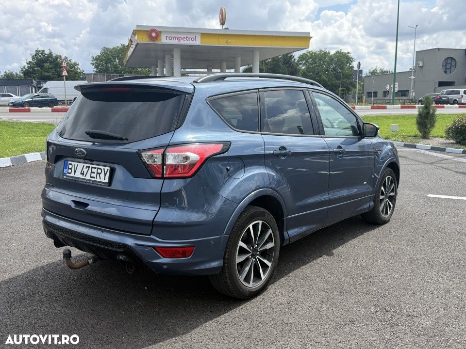 Ford Kuga 2.0 TDCi 4WD Powershift ST-Line - 6