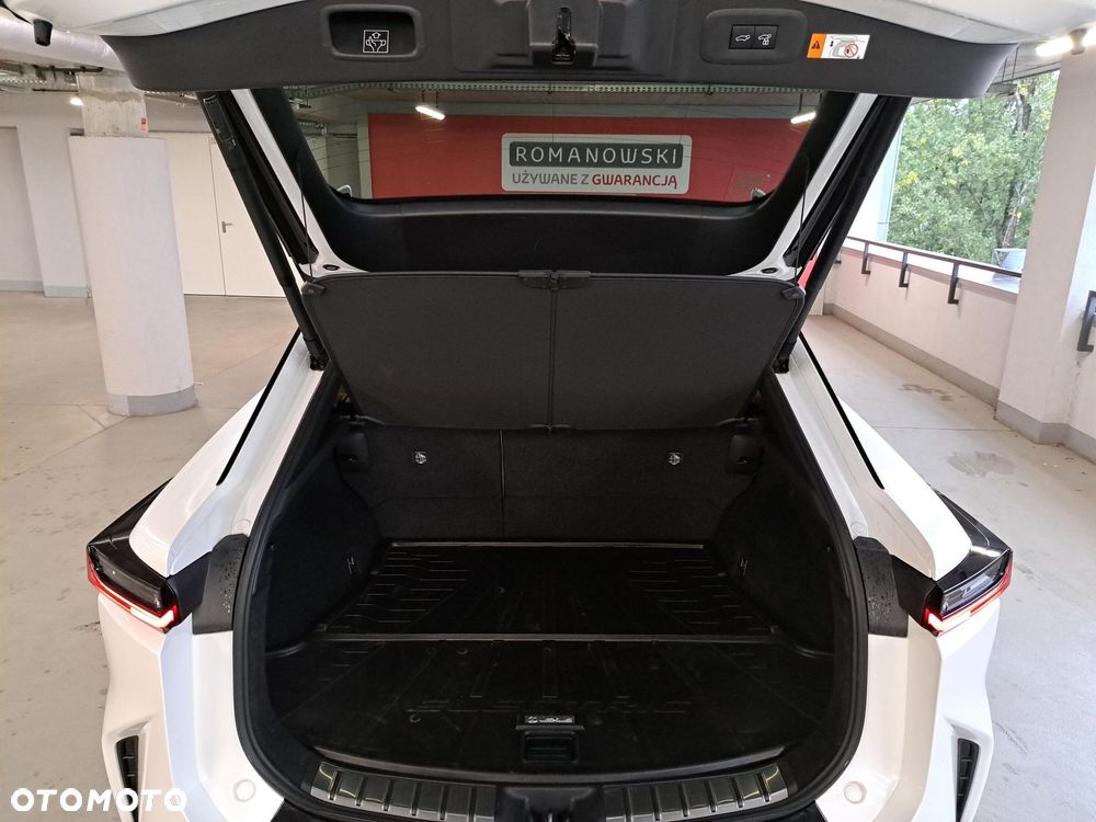 Lexus RZ 450e Omotenashi DIRECT4 - 9