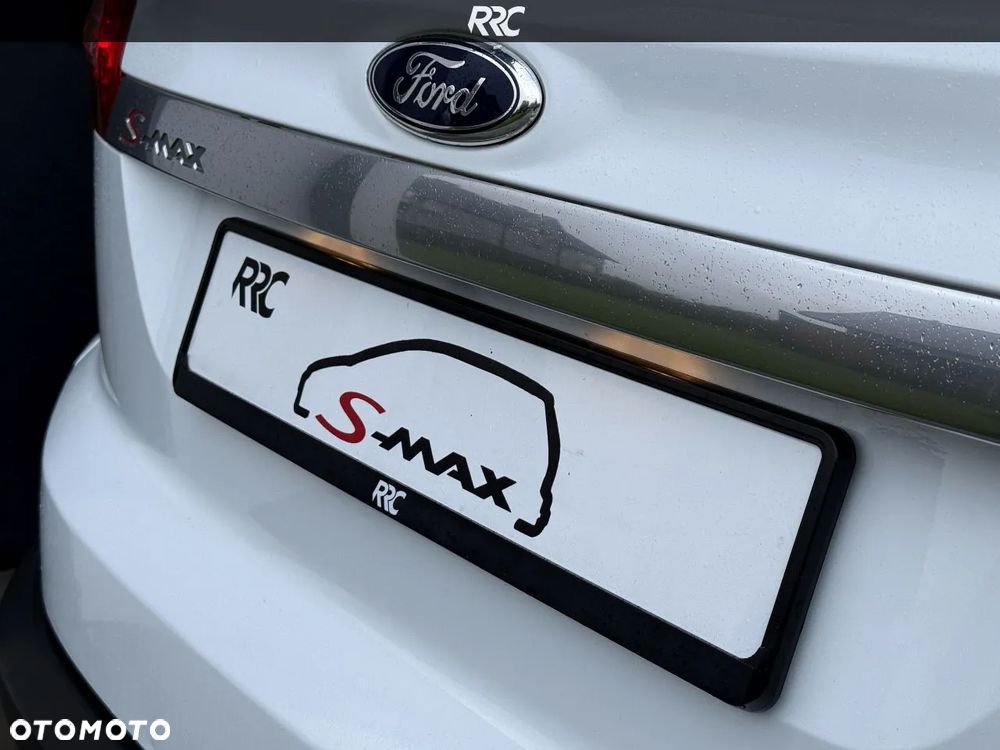 Ford S-Max 2.0 TDCi DPF Titanium - 32