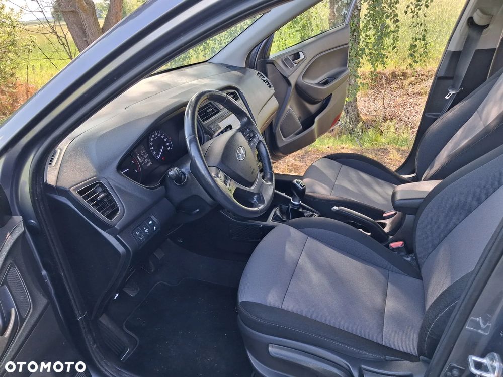 Hyundai i20 1.4 CRDI Active Trend - 16
