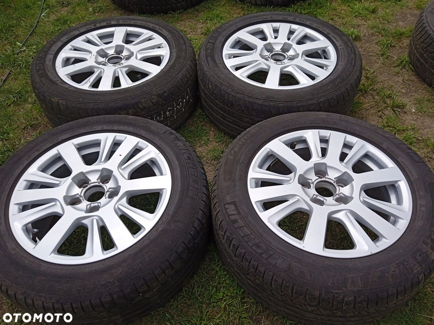 Felgi aluminiowe 5x112 Audi A6 C6 4F Q3 8U A4 A3 A8 100 Q2 opony - 2