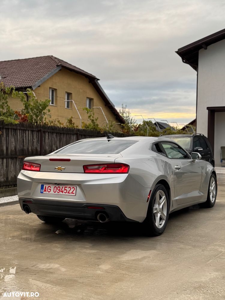 Chevrolet Camaro Coupe 2.0 Aut. - 6