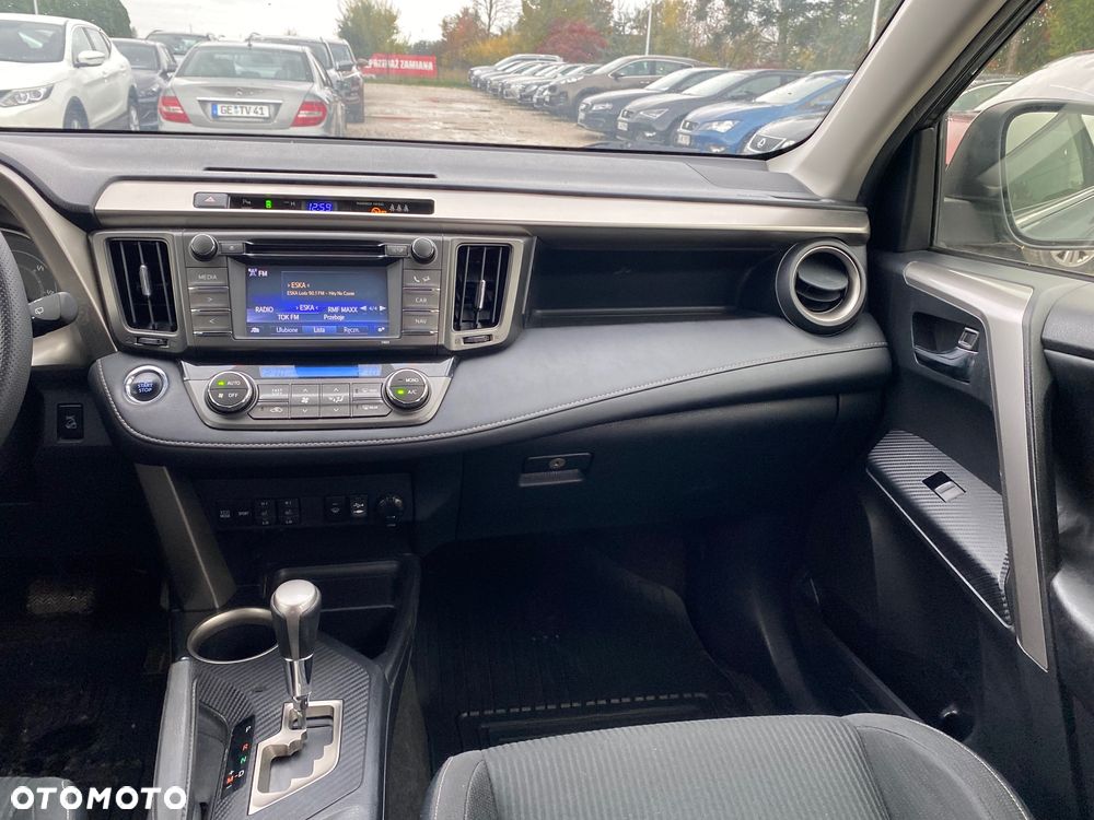 Toyota RAV4 2.0 4x4 Start&Stop CVT Executive - 32