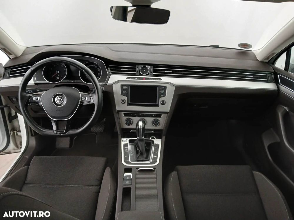 Volkswagen Passat 1.4 TSI BlueMotion Technology DSG Comfortline - 7