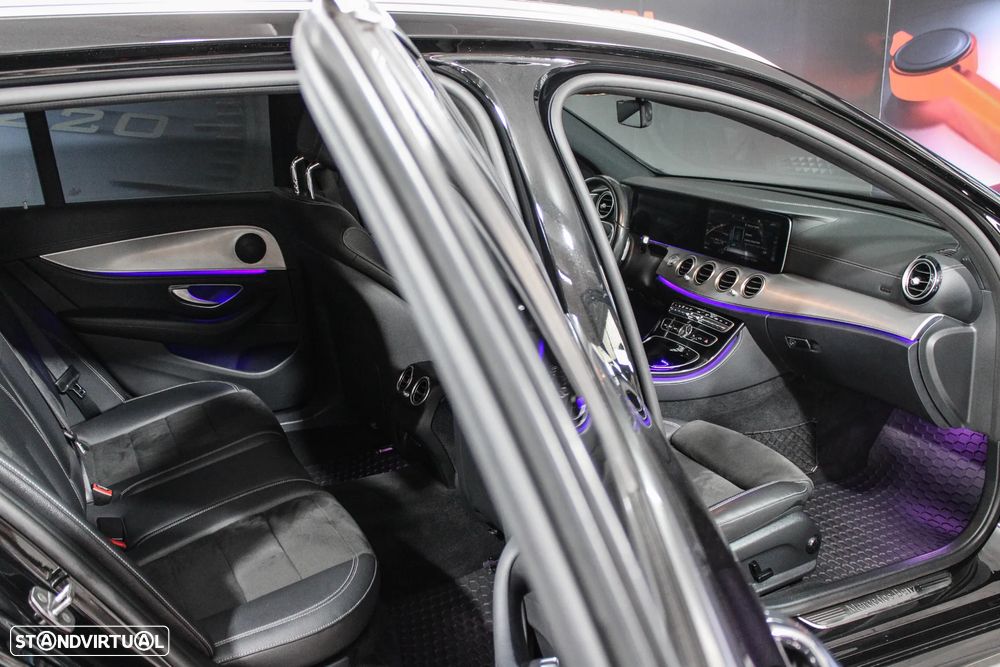 Mercedes-Benz E 220 d AMG - 16