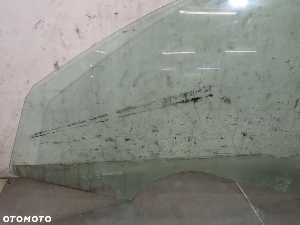 SZYBA BOCZNA LEWA PRZEDNIA DRZWI SKODA OCTAVIA II 1.6TDI LIFT - 3