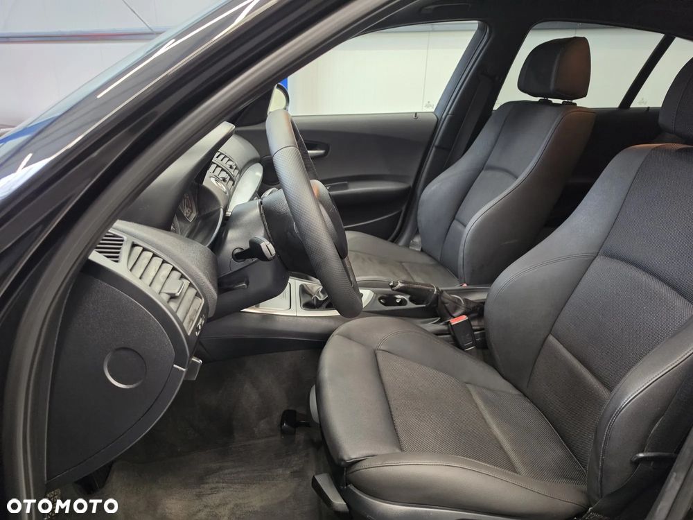 BMW Seria 1 120d DPF - 21
