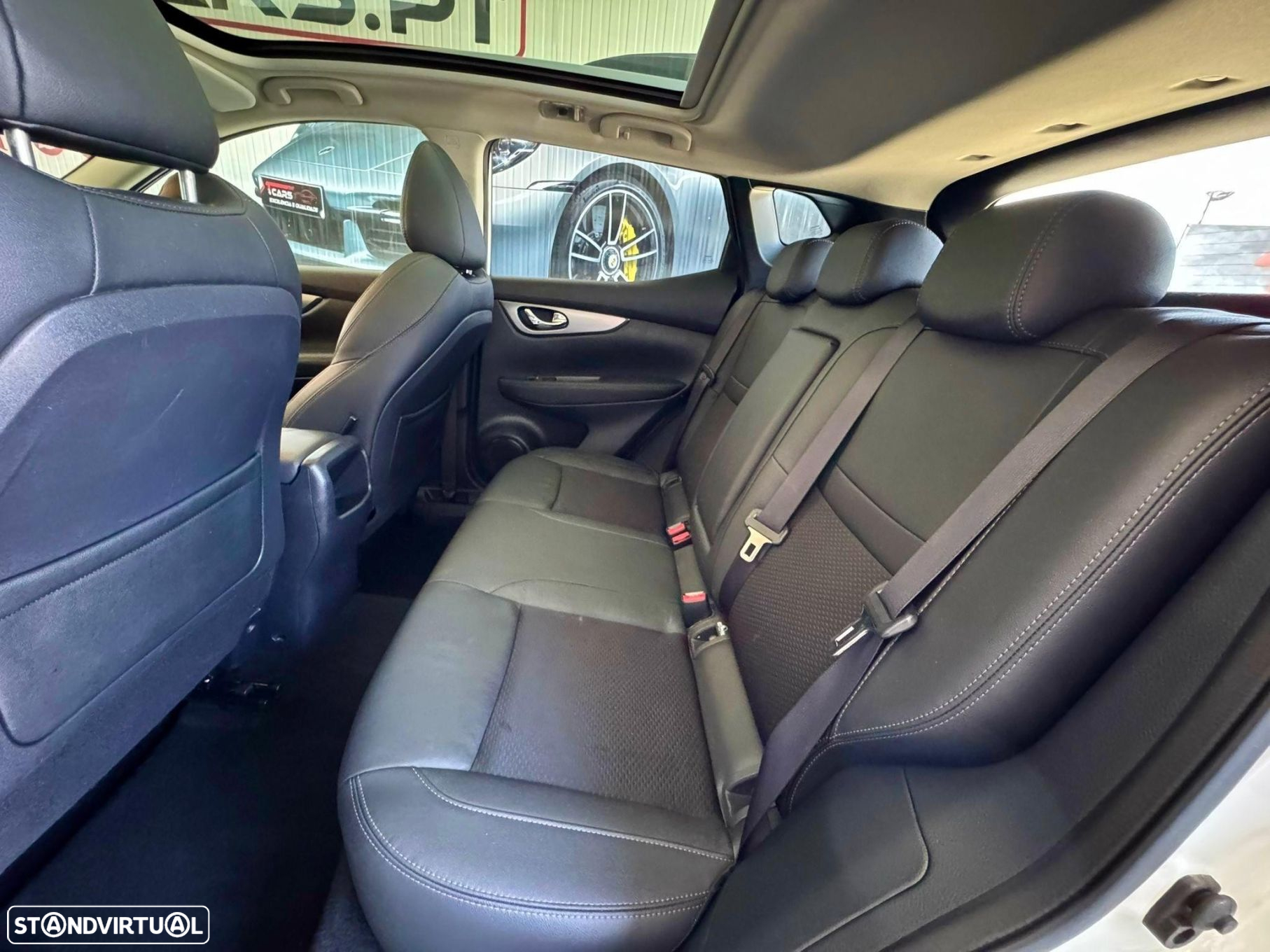 Nissan Qashqai 1.5 dCi Tekna - 14