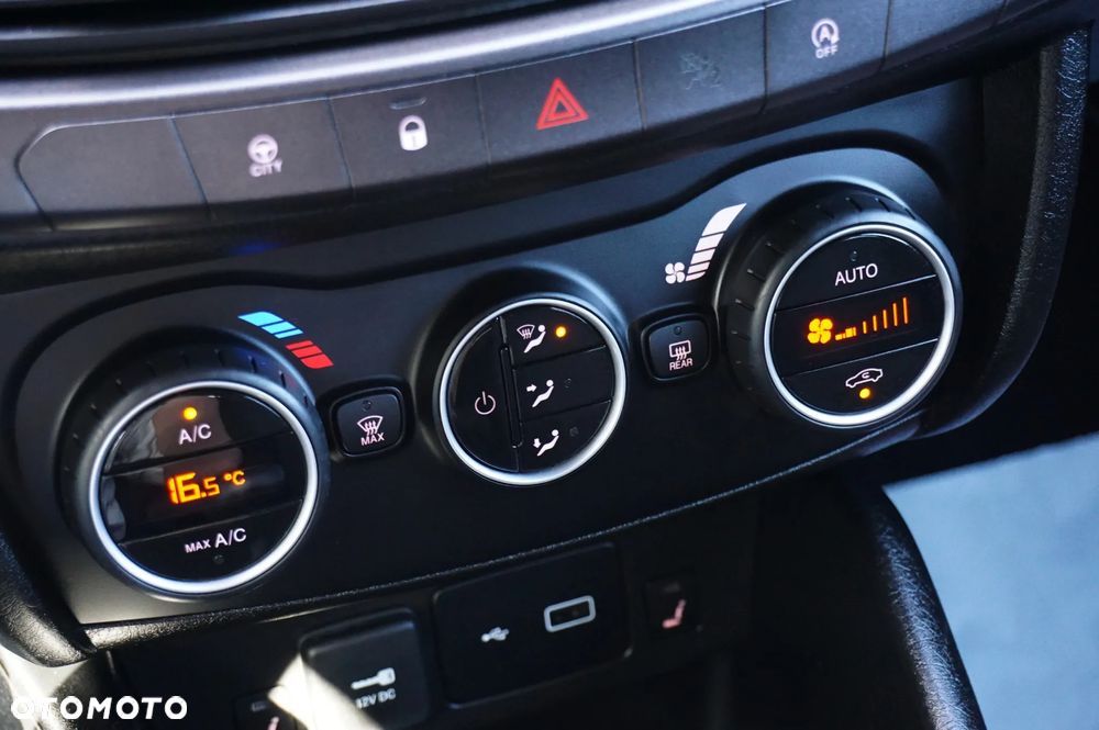 Fiat Tipo 1.4 T-Jet S-Design - 36