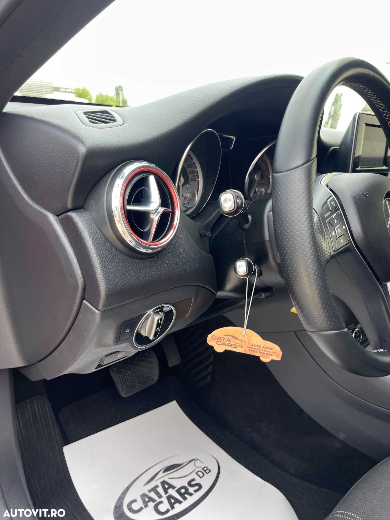 Mercedes-Benz GLA 220 CDI 7G-DCT StreetStyle - 31