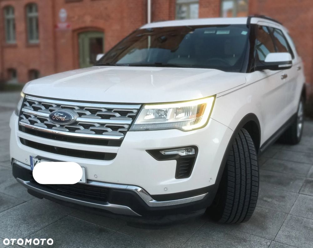 Ford Explorer - 3