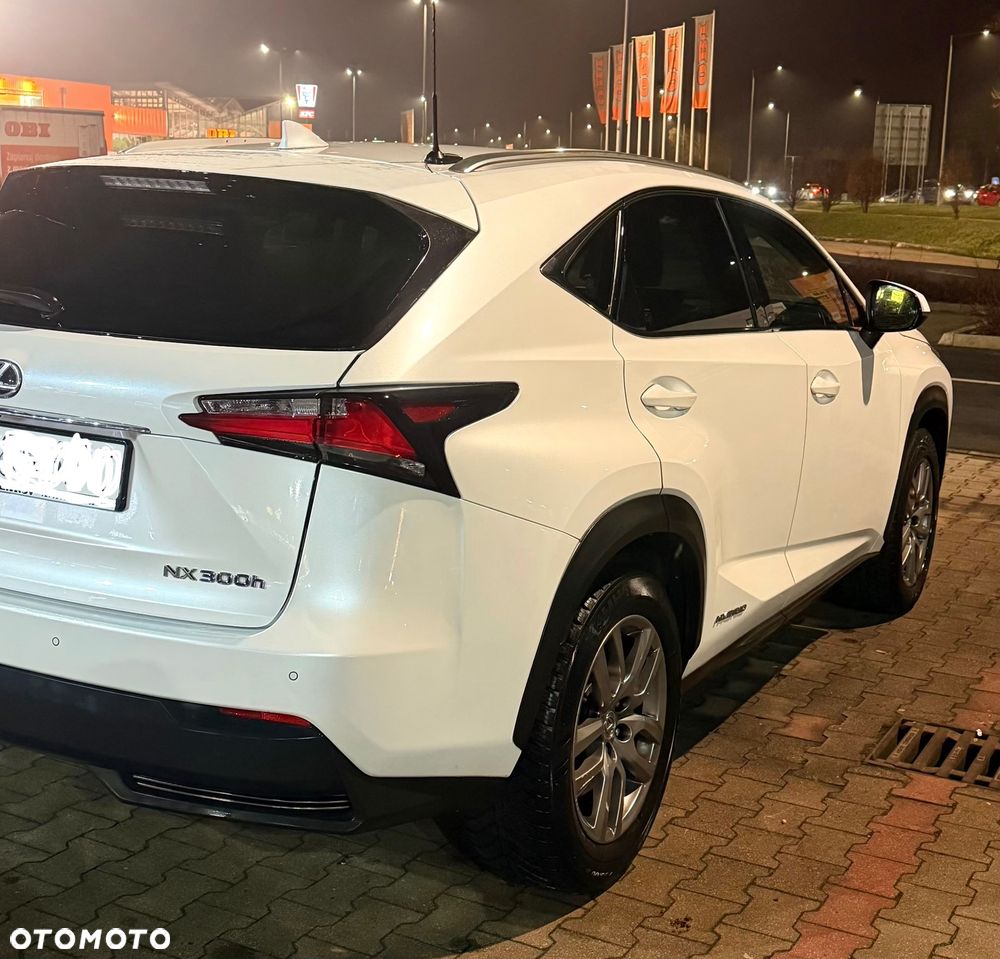 Lexus NX 300h Elegance AWD - 16