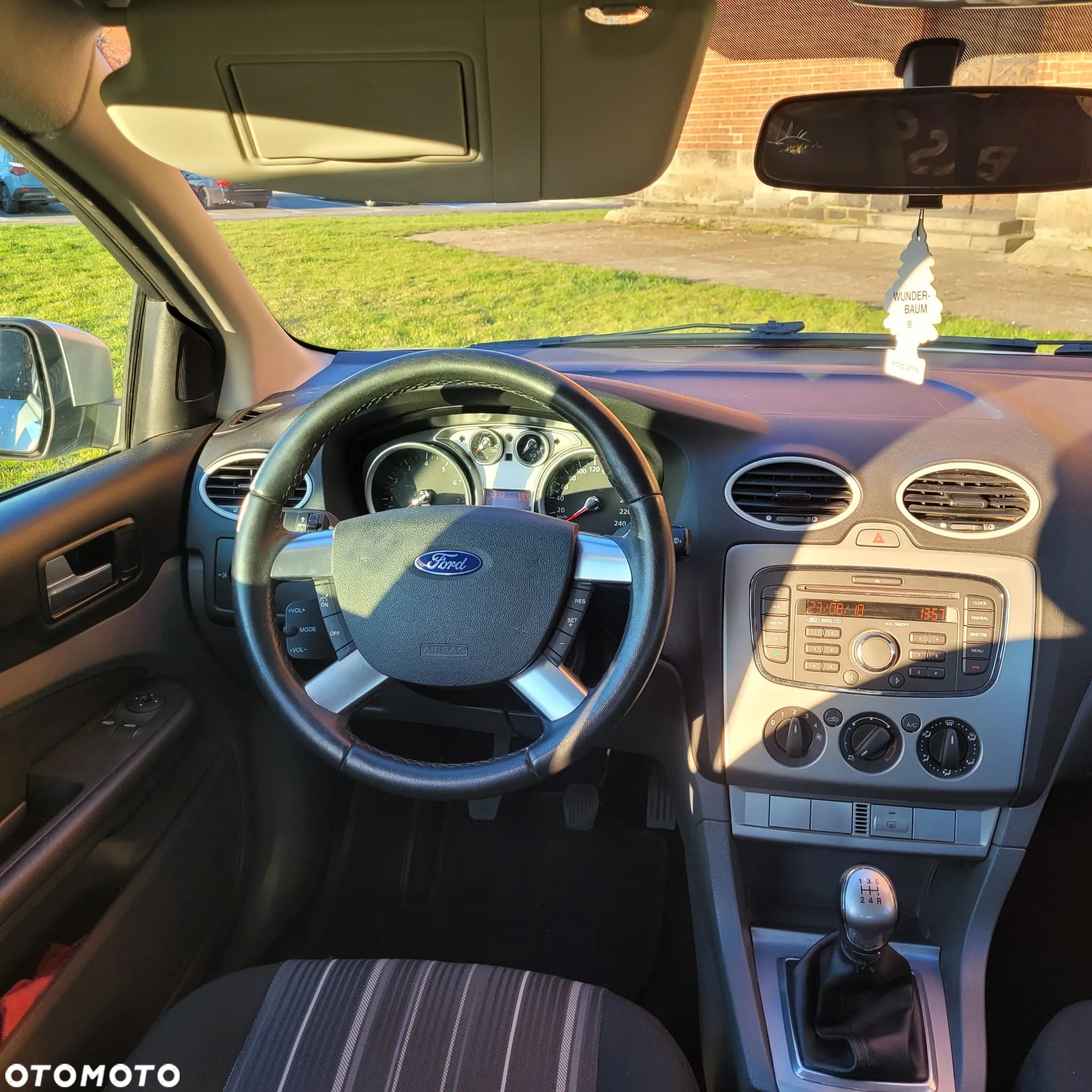 Ford Focus - 12