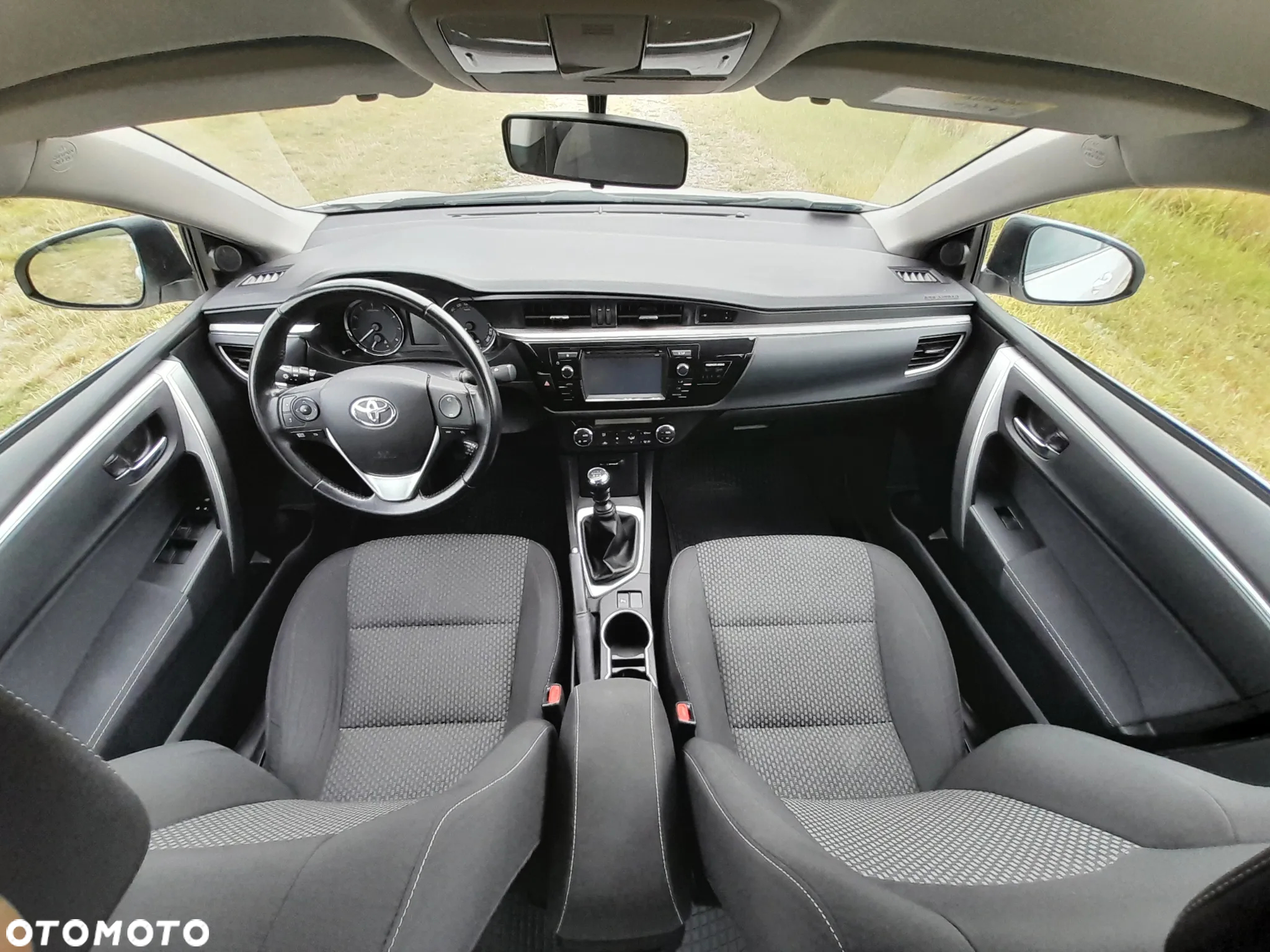Toyota Corolla 1.6 Premium - 13