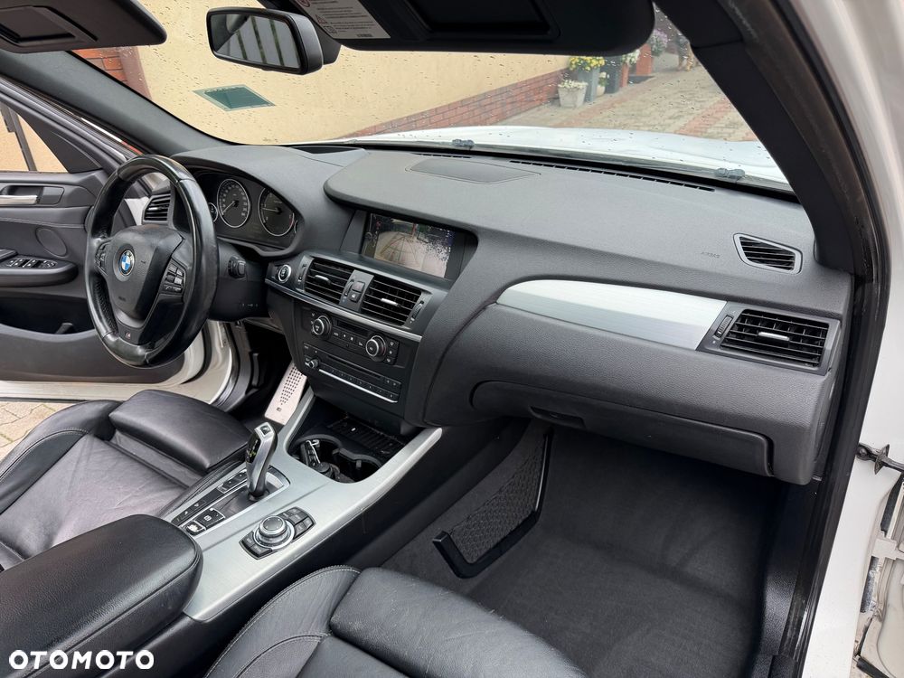 BMW X3 xDrive20d - 14