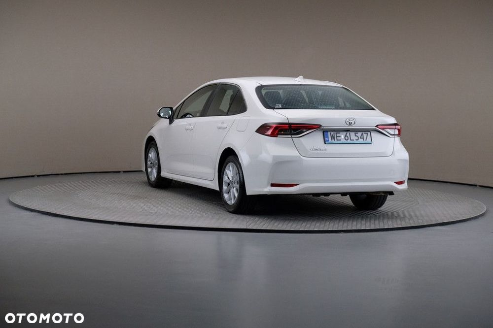 Toyota Corolla - 2