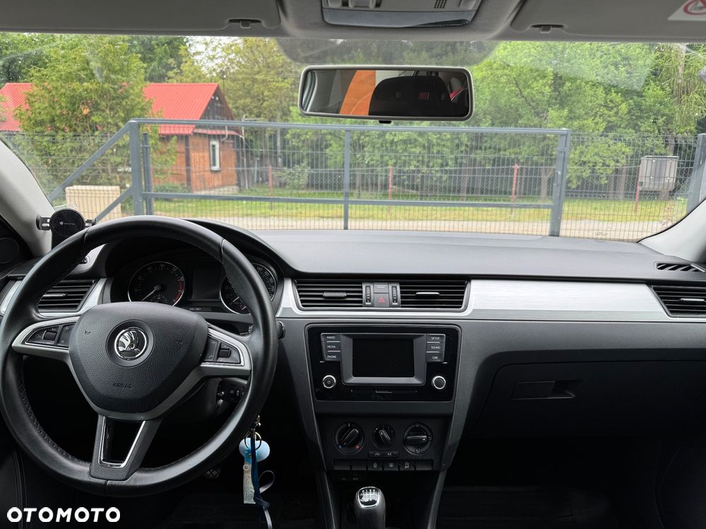Skoda RAPID 1.2 TSI Ambition - 5