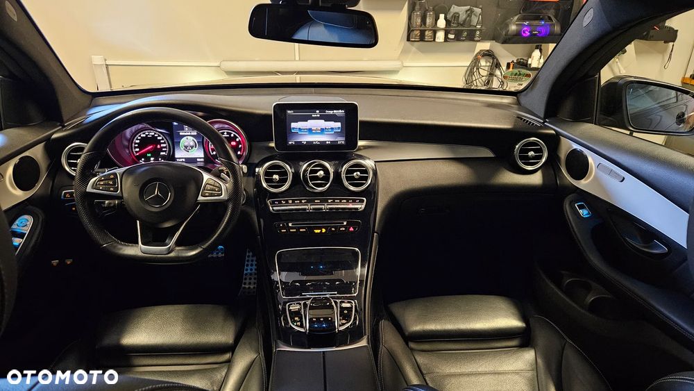 Mercedes-Benz GLC 250 4Matic 9G-TRONIC AMG Line - 7