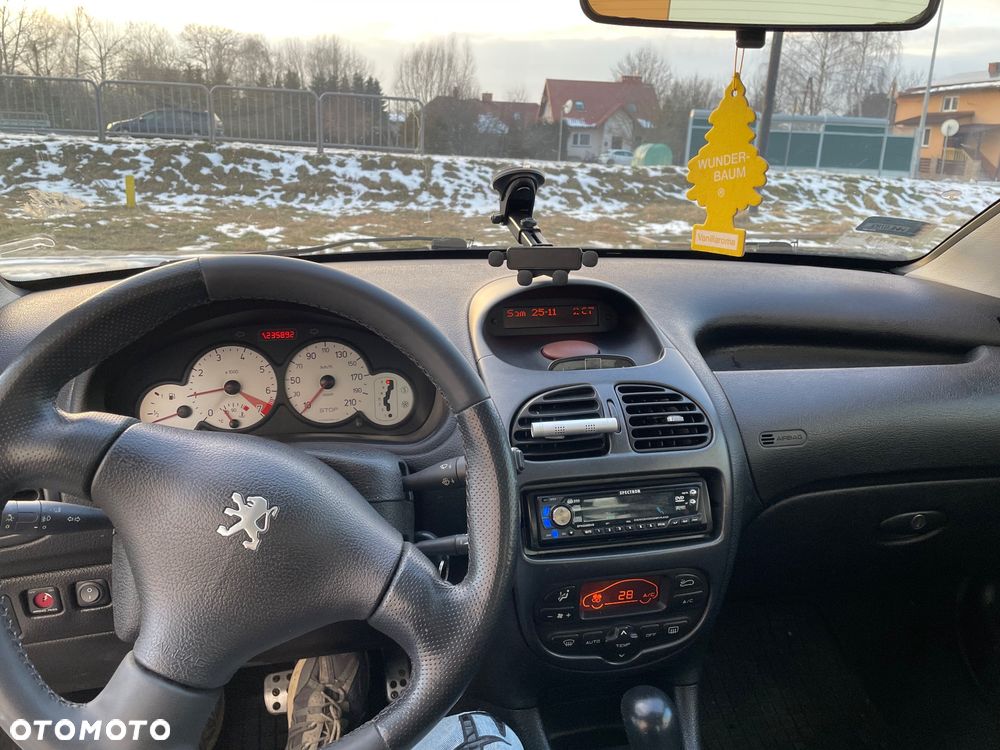 Peugeot 206 CC - 11