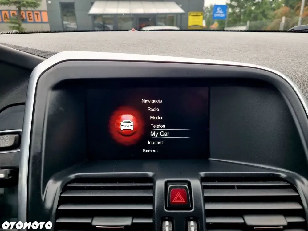 Volvo XC 60 D3 Geartronic Momentum - 20