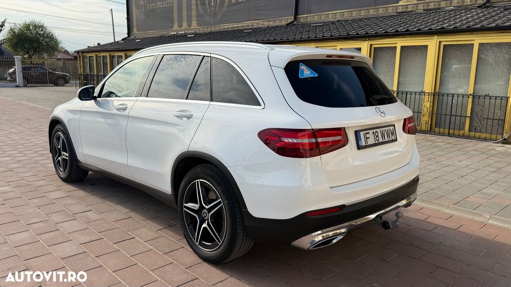 Mercedes-Benz GLC - 4