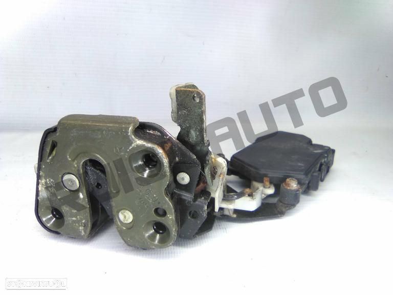 Fechadura Porta Trás Direita  Subaru Impreza I [1992_2000] 2.0 - 1