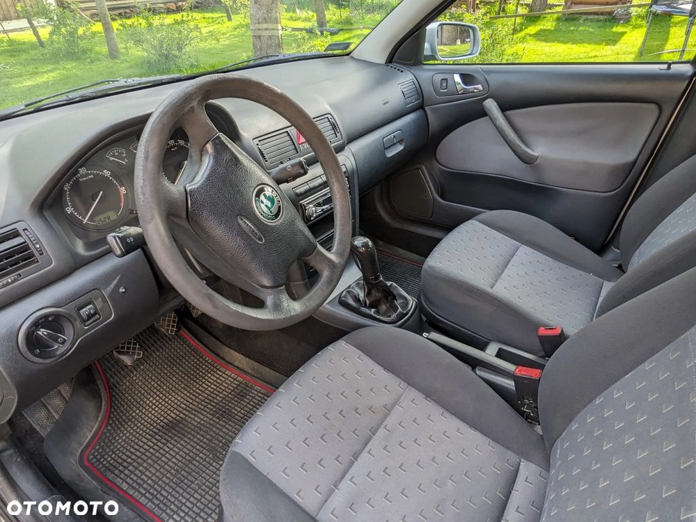 Skoda Octavia 1.9 TDI Tour - 4