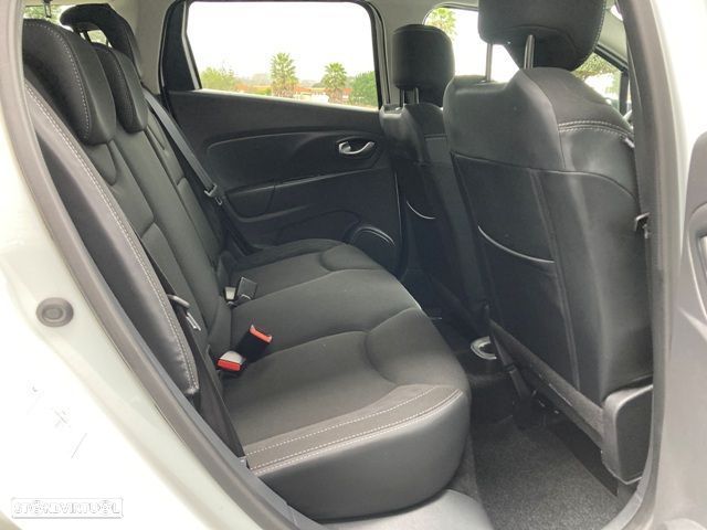 Renault Clio Sport Tourer 0.9 TCe Limited - 33