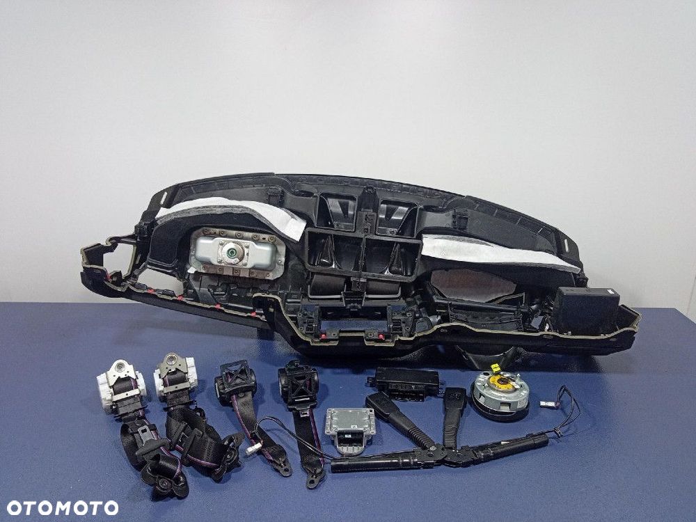 BMW M2 F87 F22 DESKA ROZDZIELCZA EU PODUSZKI AIRBAG PASY - 4