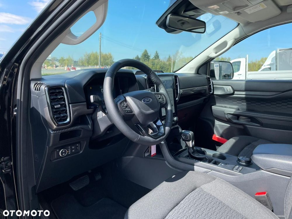 Ford Ranger - 12