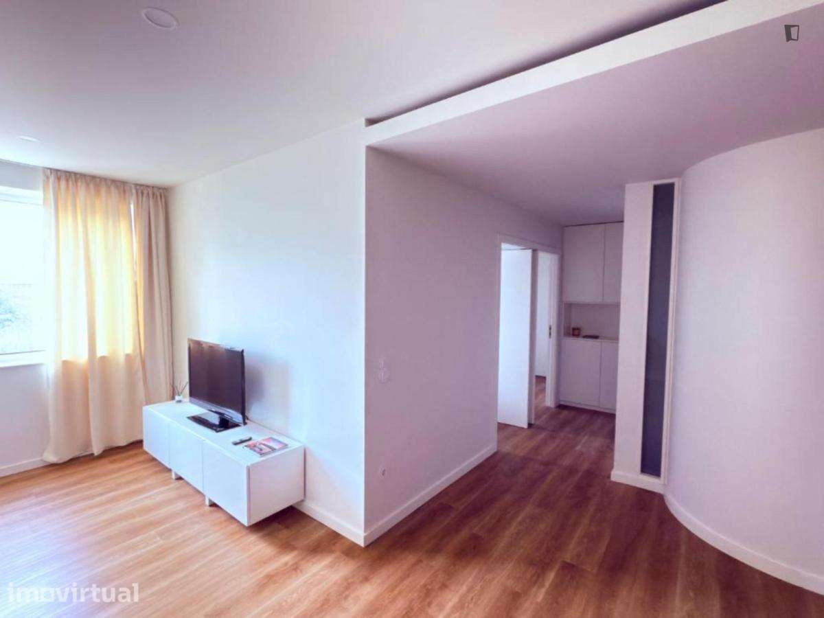 Apartamento com 2 quartos - localizado em Cedofeita Porto - Grande imagem: 3/14