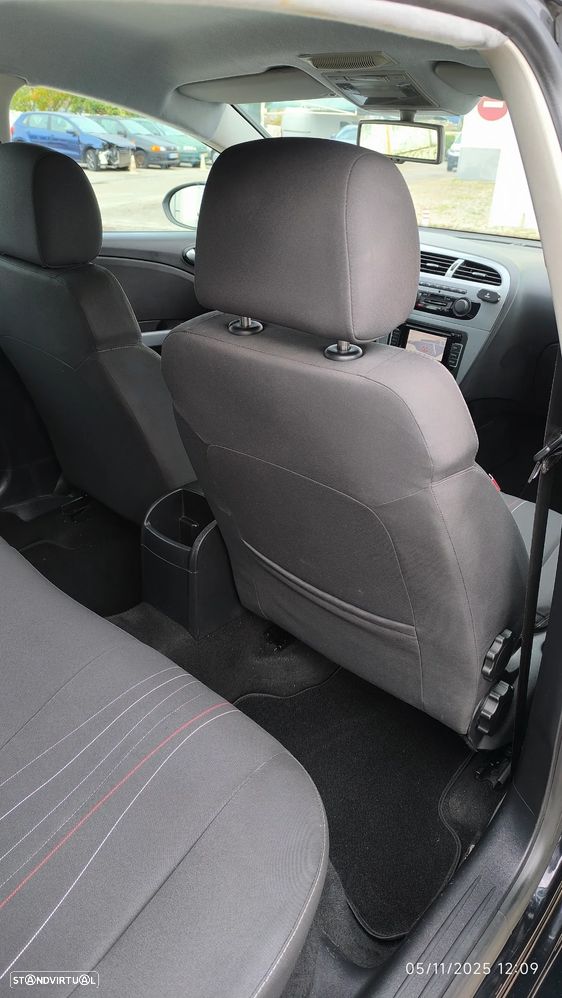 SEAT Leon 1.6 TDI Ecomotive Copa Plus - 44