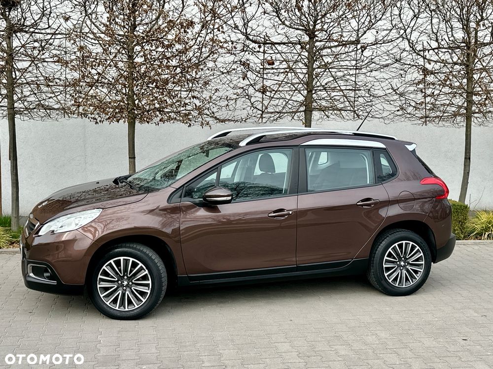 Peugeot 2008 PureTech 82 Allure - 2