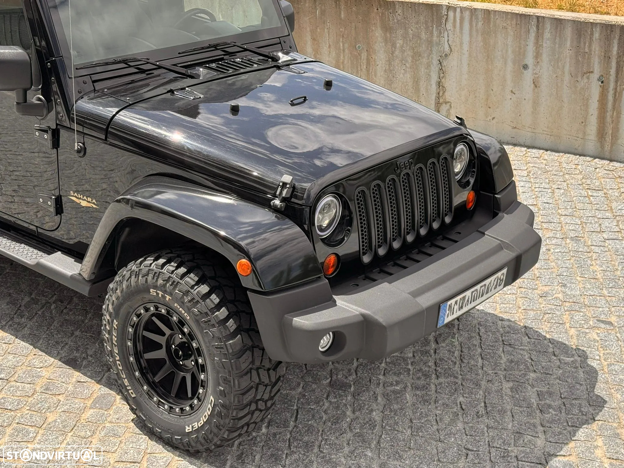 Jeep Wrangler Unlimited 2.8 CRD DPF Auto Sahara - 6