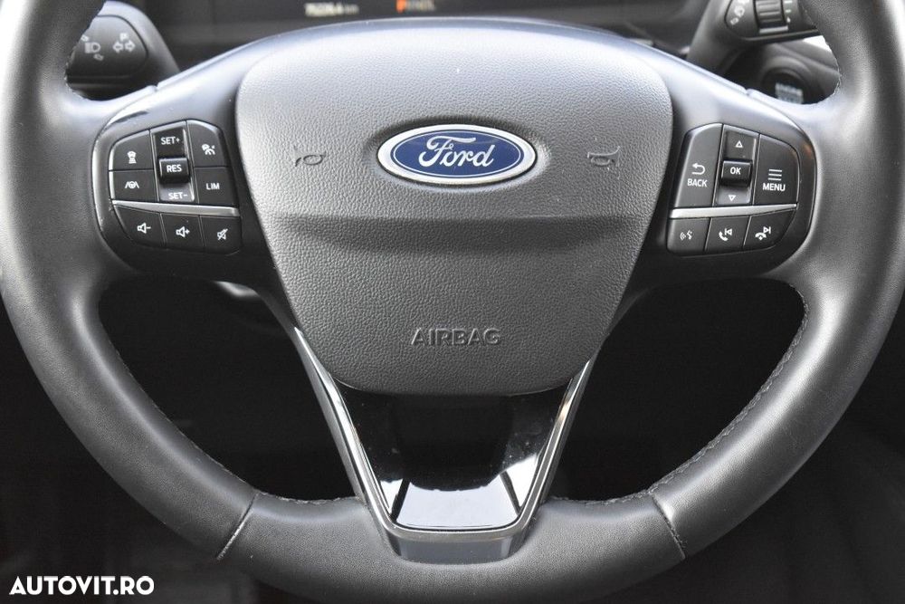 FORD Kuga 2023 — imagine 22