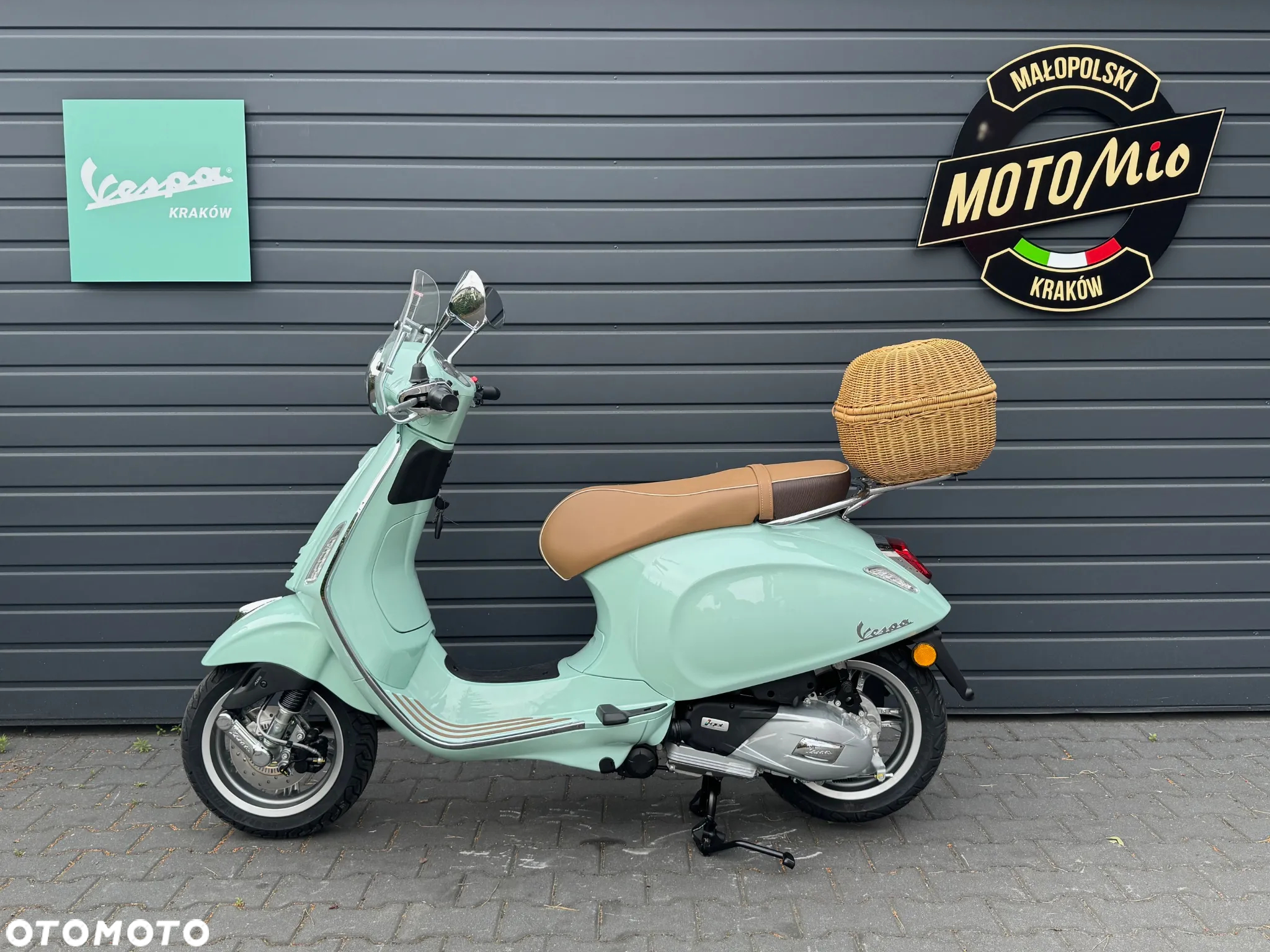 Vespa Primavera - 2