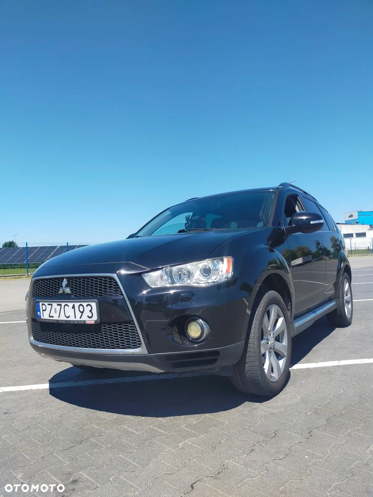 Mitsubishi Outlander 2.0 Intense + 2WD CVT - 1