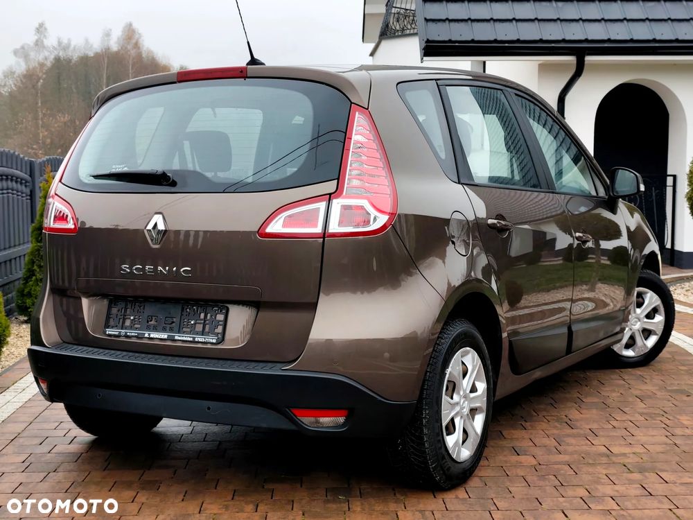 Renault Scenic - 17