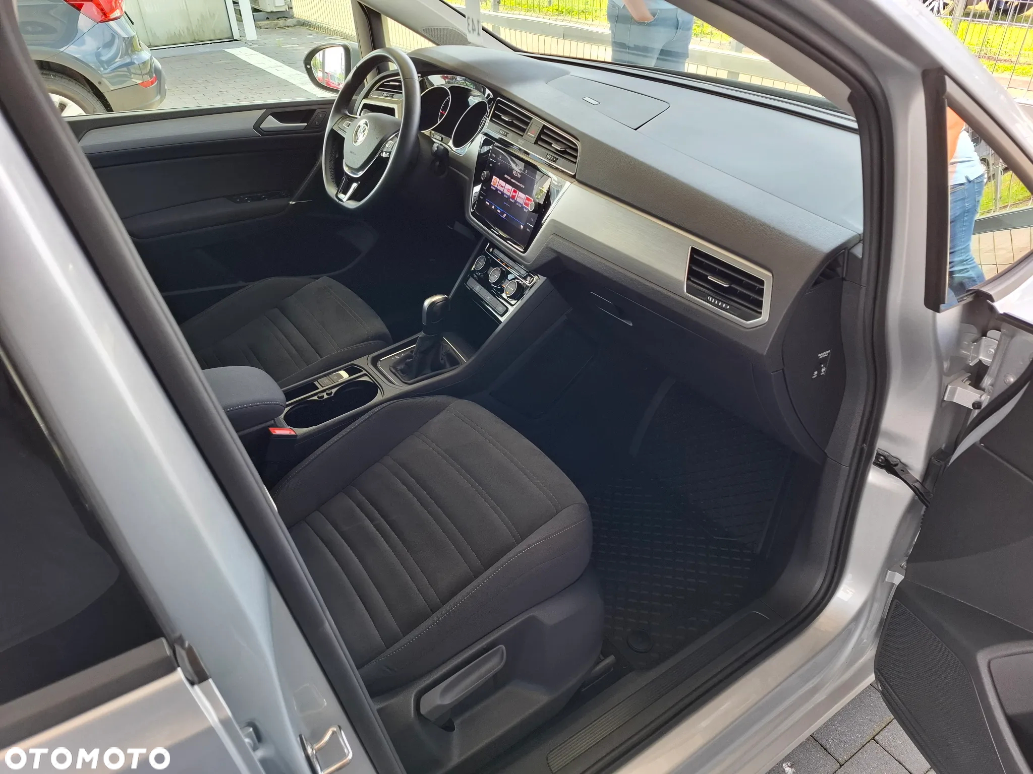 Volkswagen Touran 2.0 TDI BMT Active DSG - 7