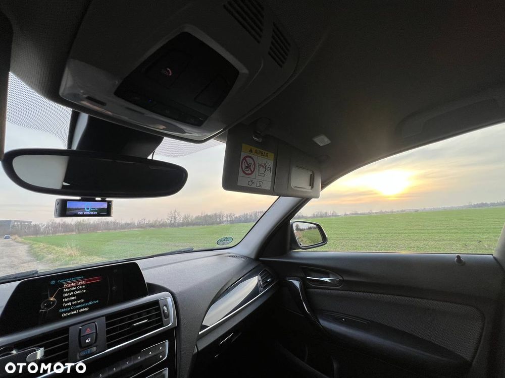 BMW Seria 1 120d xDrive - 21
