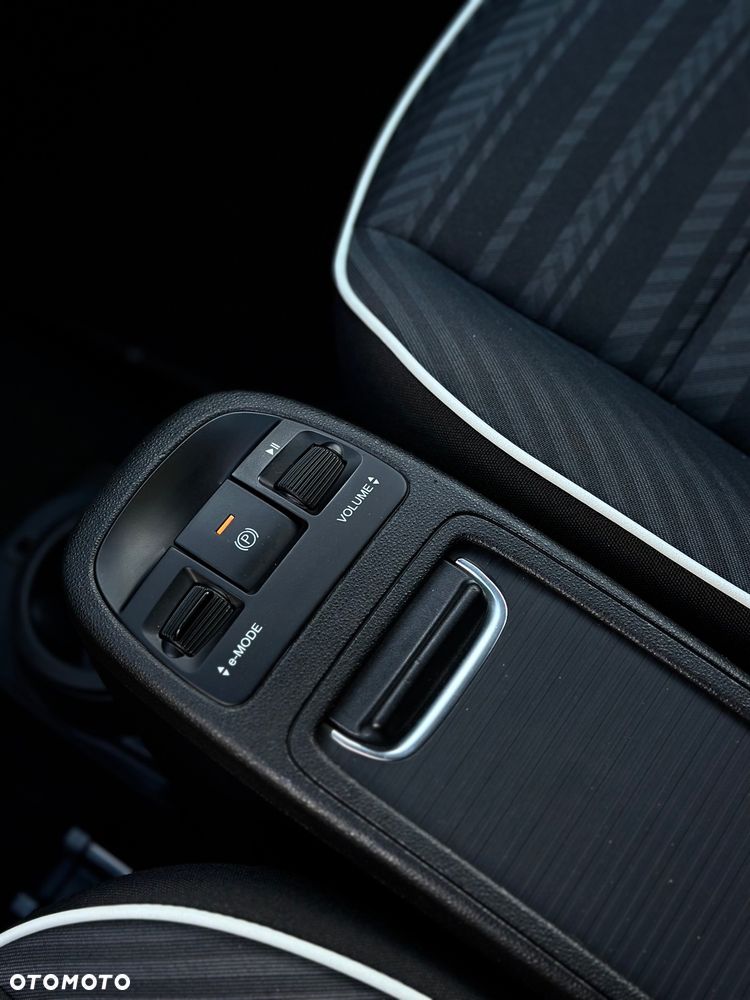 Fiat 500e Action - 33