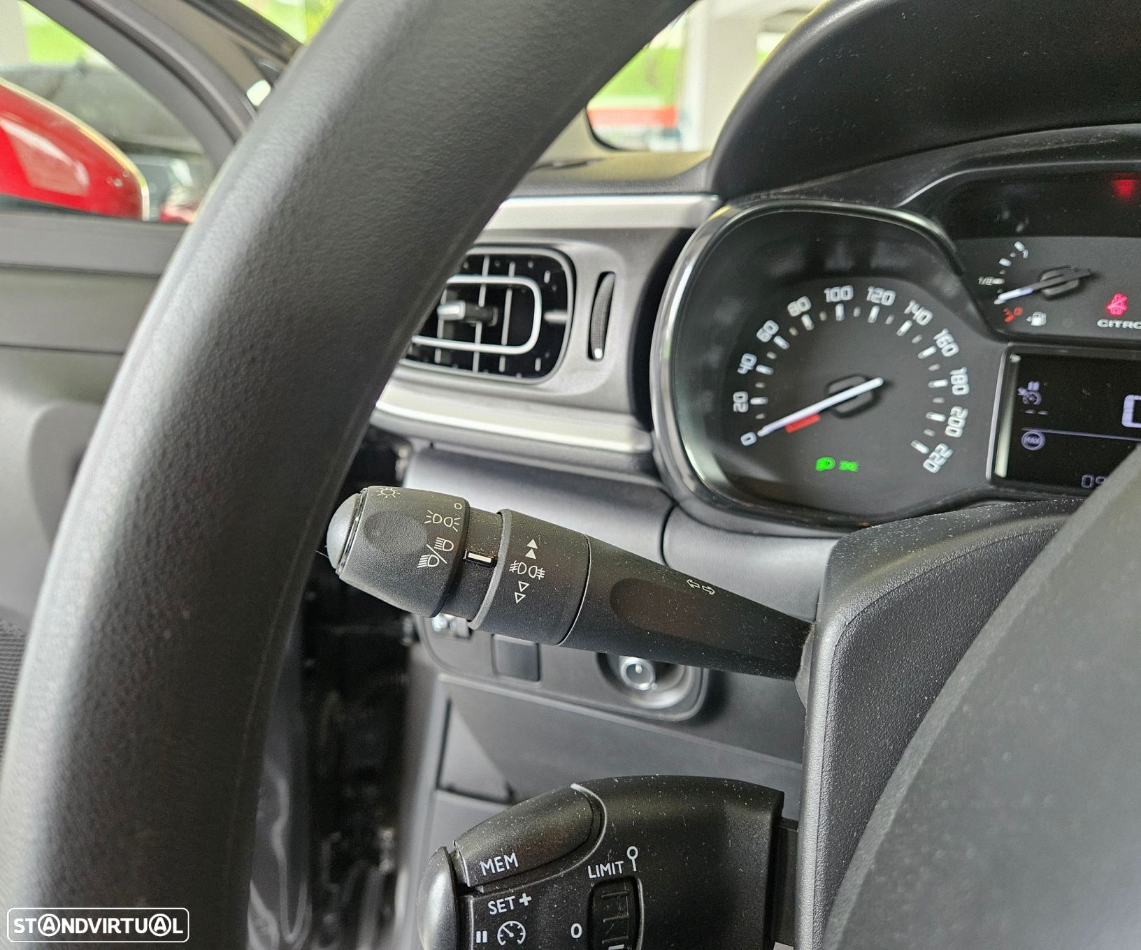 Citroën C3 1.2 PureTech Shine - 17