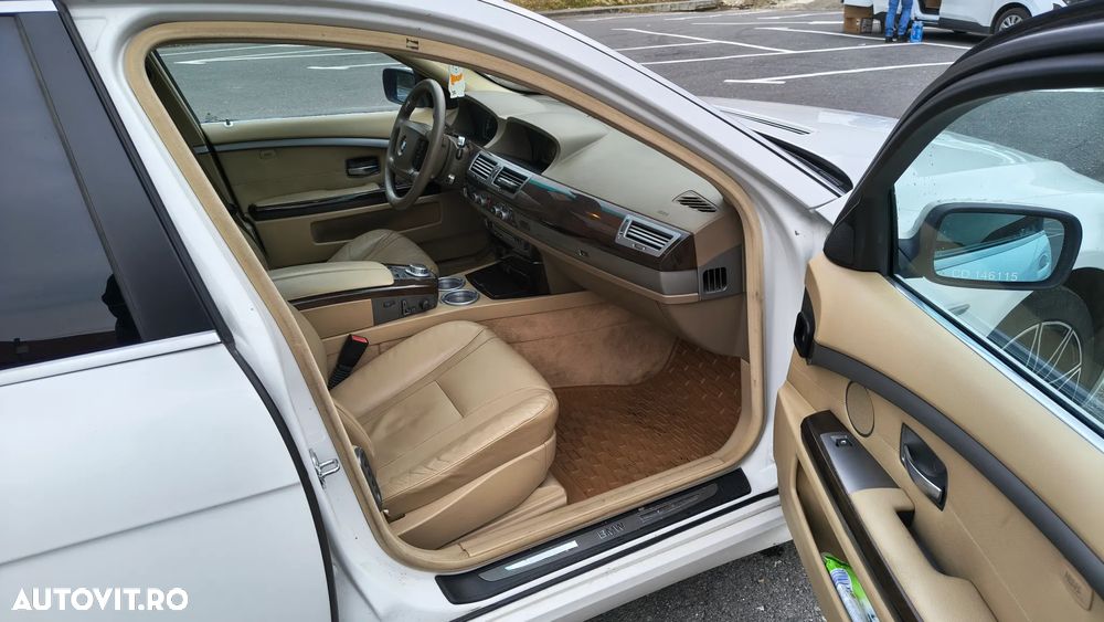 BMW Seria 7 730iL A - 5